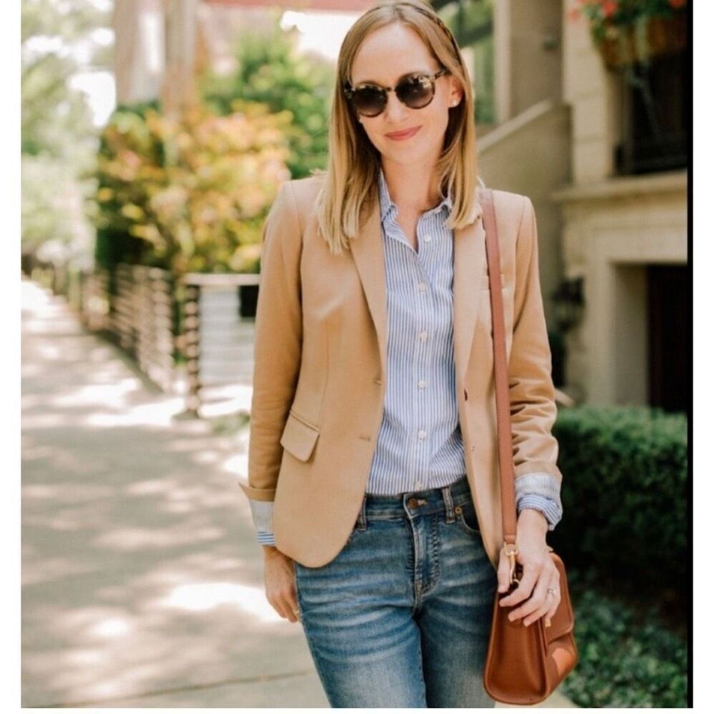 EUC! J. Crew Wool Tan Camel Schoolboy Blazer - Size 0 - Picture 5 of 12